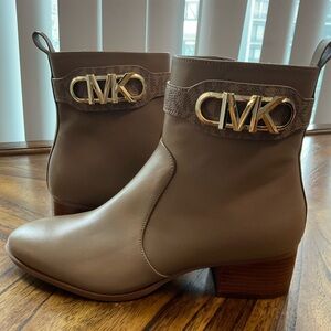 Cute Fall Michael Kors low booties.